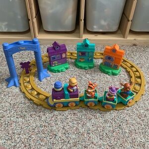 Mega Bloks Winnie the Pooh Musical Train Set